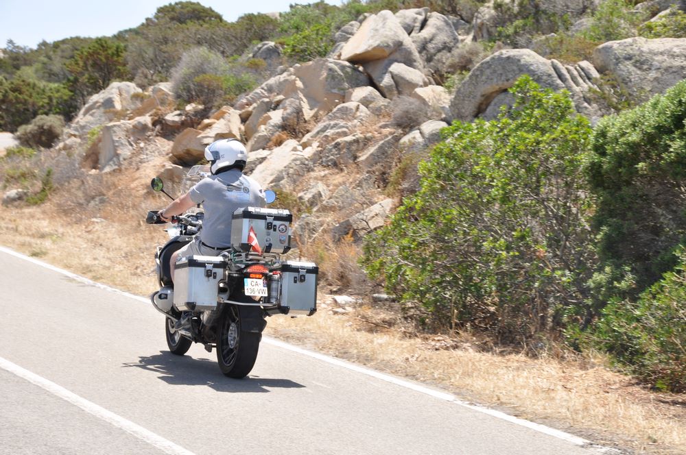 sardaigne moto