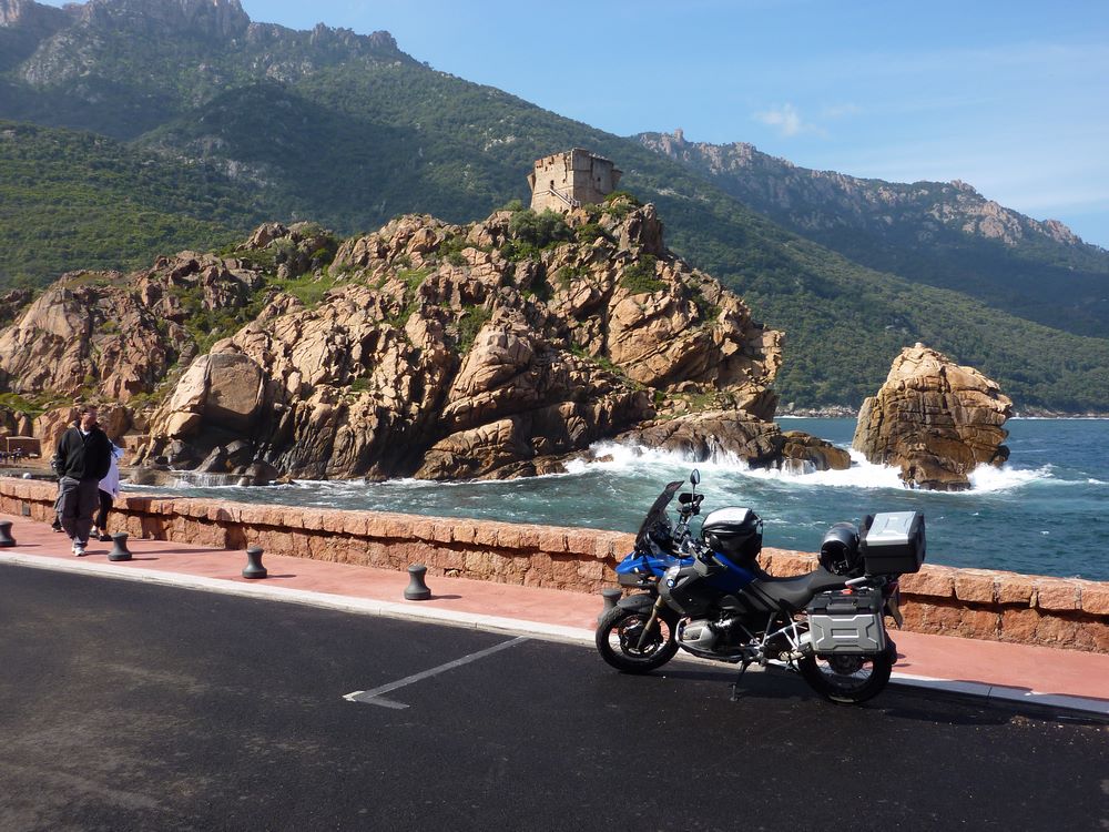 corsica tour in moto