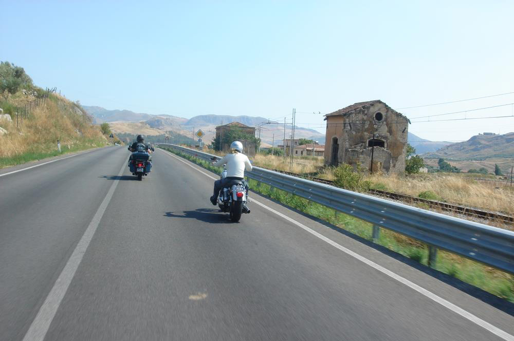 Sicile historique en moto