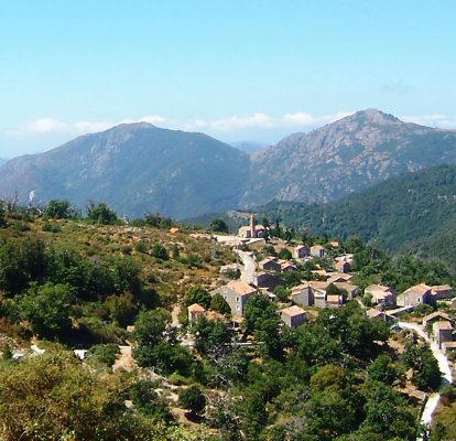 Voyage en moto Corse mer et montagne